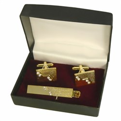 Zeige Details für Goldfarbiges Herren-Set Bild von Goldfarbiges Herren-Set